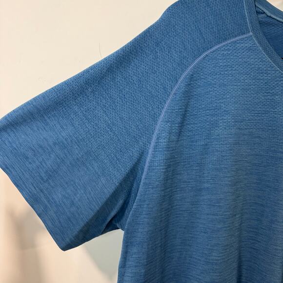 lululemon athletica Blue Short Sleeve Tee - Picture 2 of 8